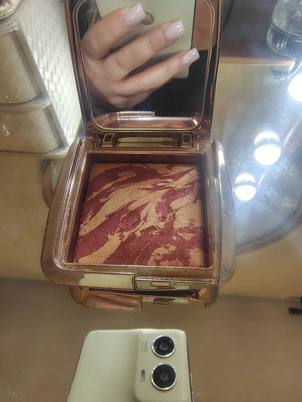 🆕⭐Hourglass Lighting Blush 'At Night' -